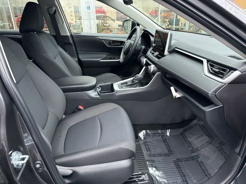 Certified 2025 Toyota RAV4 LE image 17