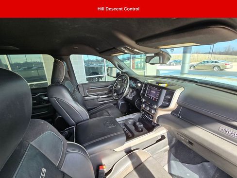 Used 2019 RAM 2500 Laramie image 17