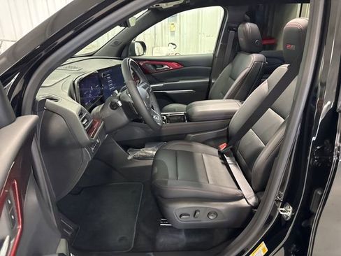 New 2026 Chevrolet Traverse Z71 w/ Enhanced Driving Package AWD/4WD image 42