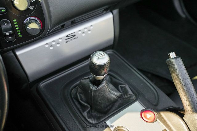 Used 2004 Honda S2000 image 48