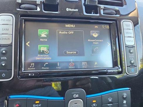 Used 2016 Nissan Leaf SV FWD image 20