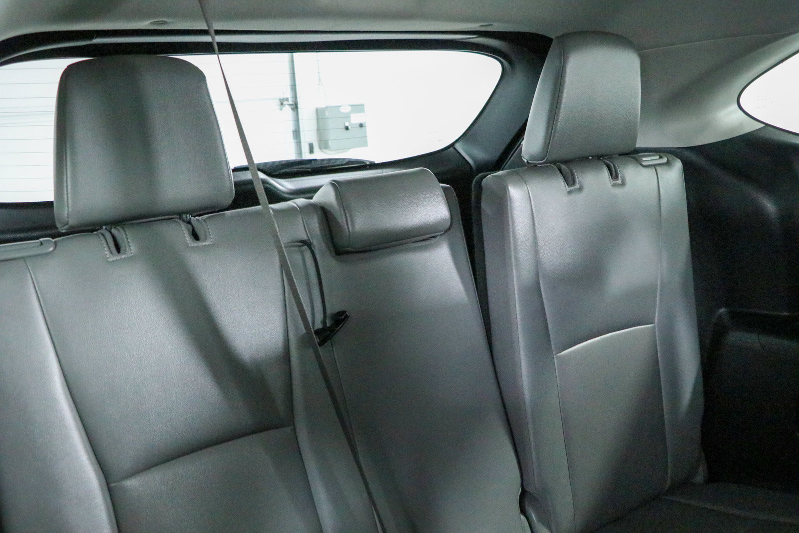 Used 2022 Toyota Highlander XLE FWD image 30