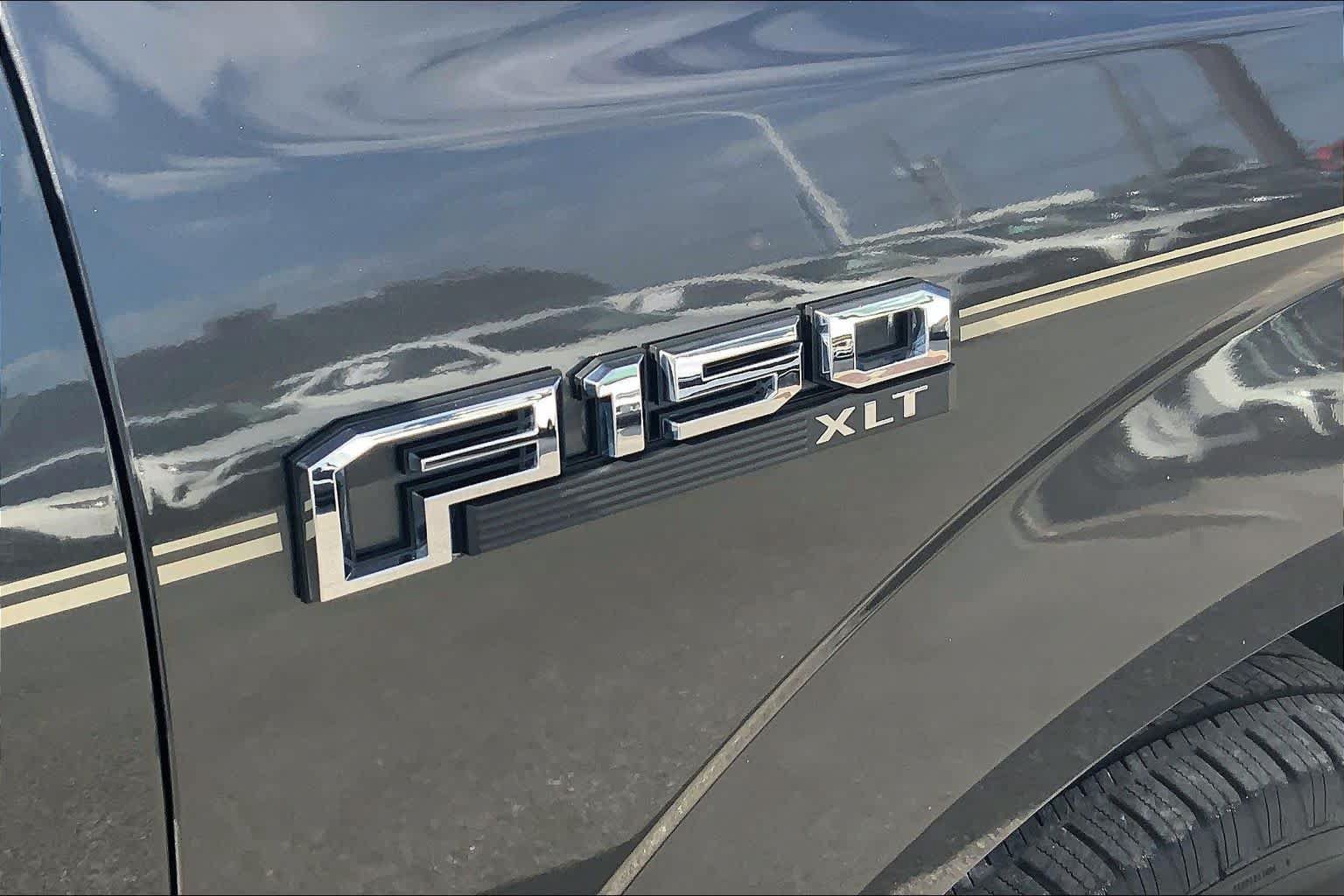 Used 2016 Ford F150 XLT w/ Equipment Group 301A Mid AWD/4WD image 30