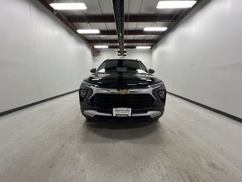 Certified 2025 Chevrolet TrailBlazer LT image 3