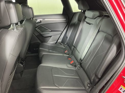 Used 2020 Audi Q3 2.0T Premium Plus image 21