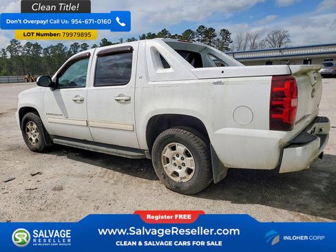 Used 2009 Chevrolet Avalanche LT w/ Convenience Package #1 image 3