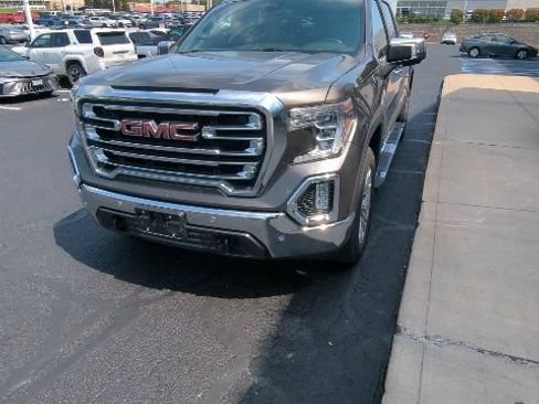 Used 2020 GMC Sierra 1500 SLT w/ SLT Premium Plus Package AWD/4WD image 2