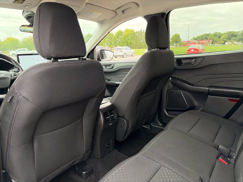 Used 2024 Ford Escape Active w/ Tech Pack #1 FWD image 26