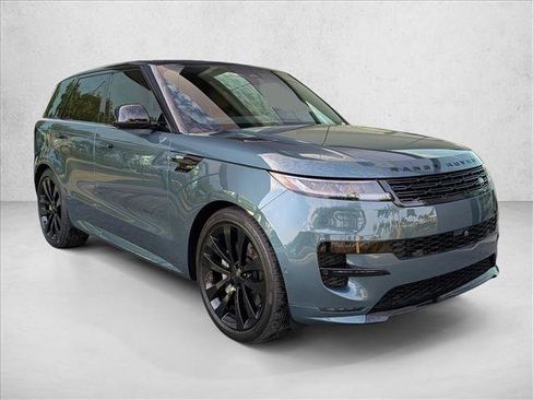 Used 2026 Land Rover Range Rover Sport Dynamic SE AWD/4WD image 3