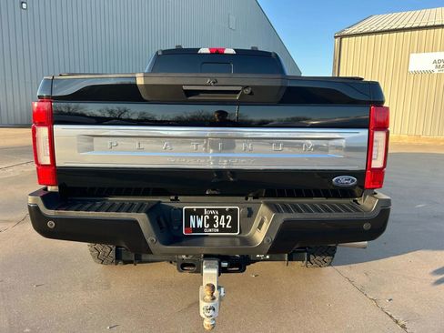 Used 2022 Ford F350 Platinum w/ Tremor Off-Road Package image 7
