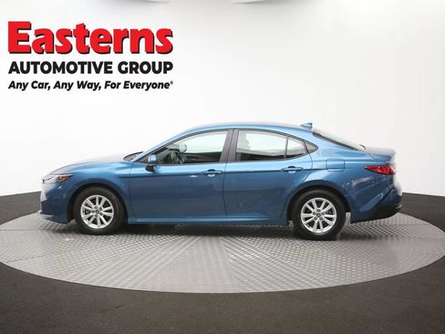 Used 2025 Toyota Camry LE FWD image 59