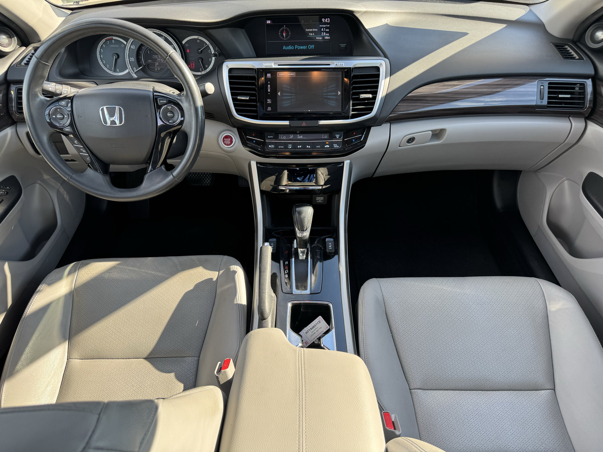 Used 2016 Honda Accord EX-L image 2