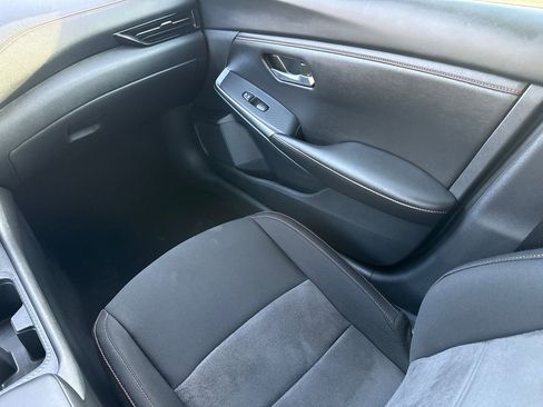 Used 2024 Nissan Sentra SR FWD image 15
