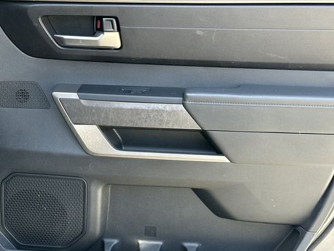 Used 2022 Toyota Tundra SR5 w/ Convenience Package image 16