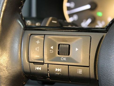 Used 2021 Nissan Rogue S image 20