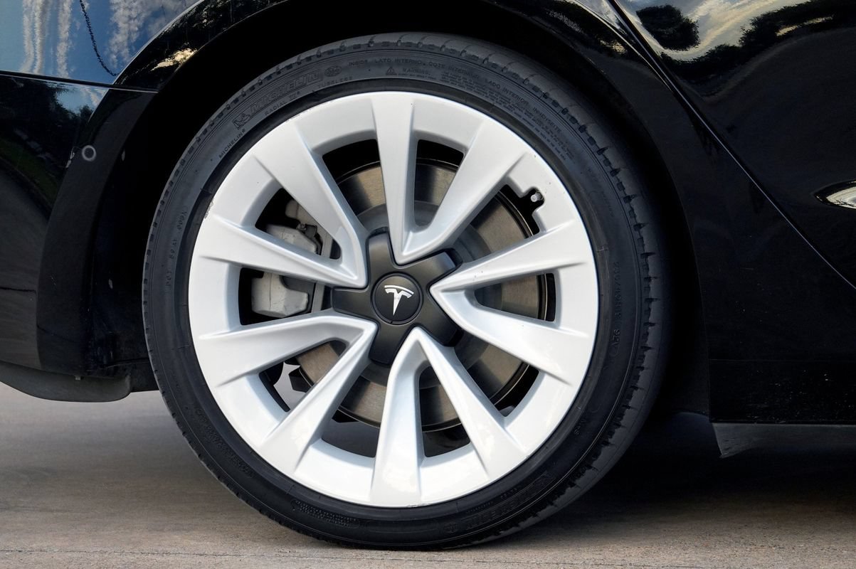 Used 2022 Tesla Model 3 RWD image 30