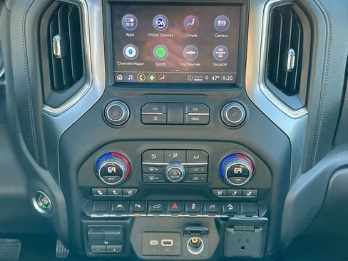 Used 2022 Chevrolet Silverado 1500 LTZ image 34