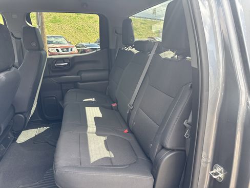 Used 2019 Chevrolet Silverado 1500 Custom w/ Custom Value Package image 13