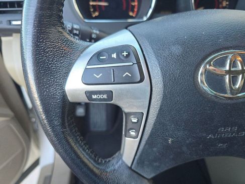 Used 2012 Toyota Highlander Limited image 14