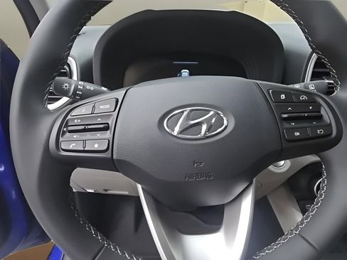 New 2026 Hyundai Venue SEL image 23