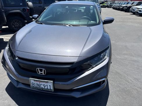Used 2020 Honda Civic LX image 3
