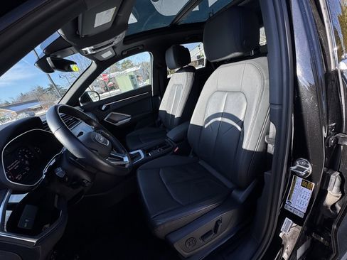 Used 2021 Audi Q3 2.0T Premium w/ Convenience Package image 20