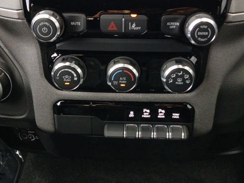 New 2026 RAM 1500 Express RWD image 4