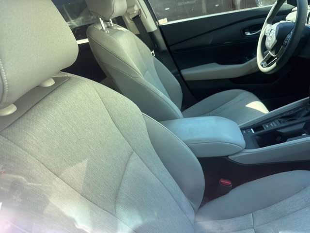 Used 2025 Honda Accord LX image 5