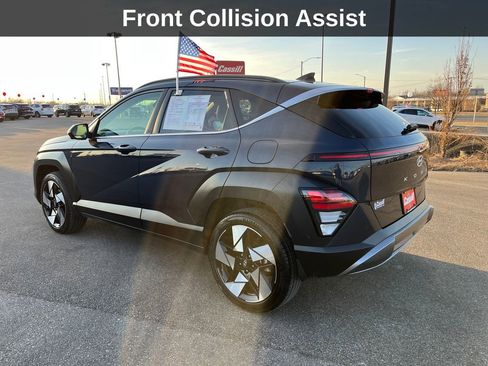 Used 2025 Hyundai Kona Limited image 3