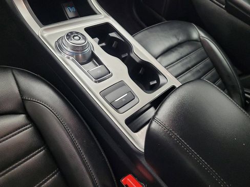 Used 2023 Ford Edge SEL image 26