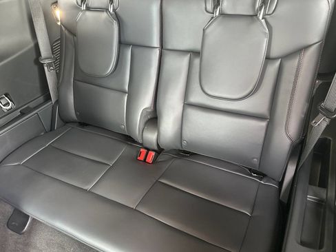 New 2027 Ford Explorer ST-Line w/ Premium Package RWD image 15