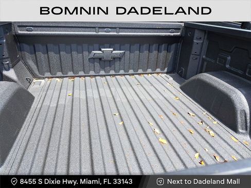 Used 2025 Chevrolet Silverado 1500 High Country w/ Technology Package image 7