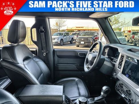 Used 2025 Ford Bronco Outer Banks image 18