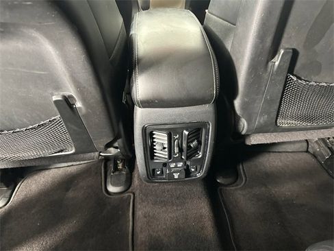 Certified 2017 Jeep Grand Cherokee Limited image 15