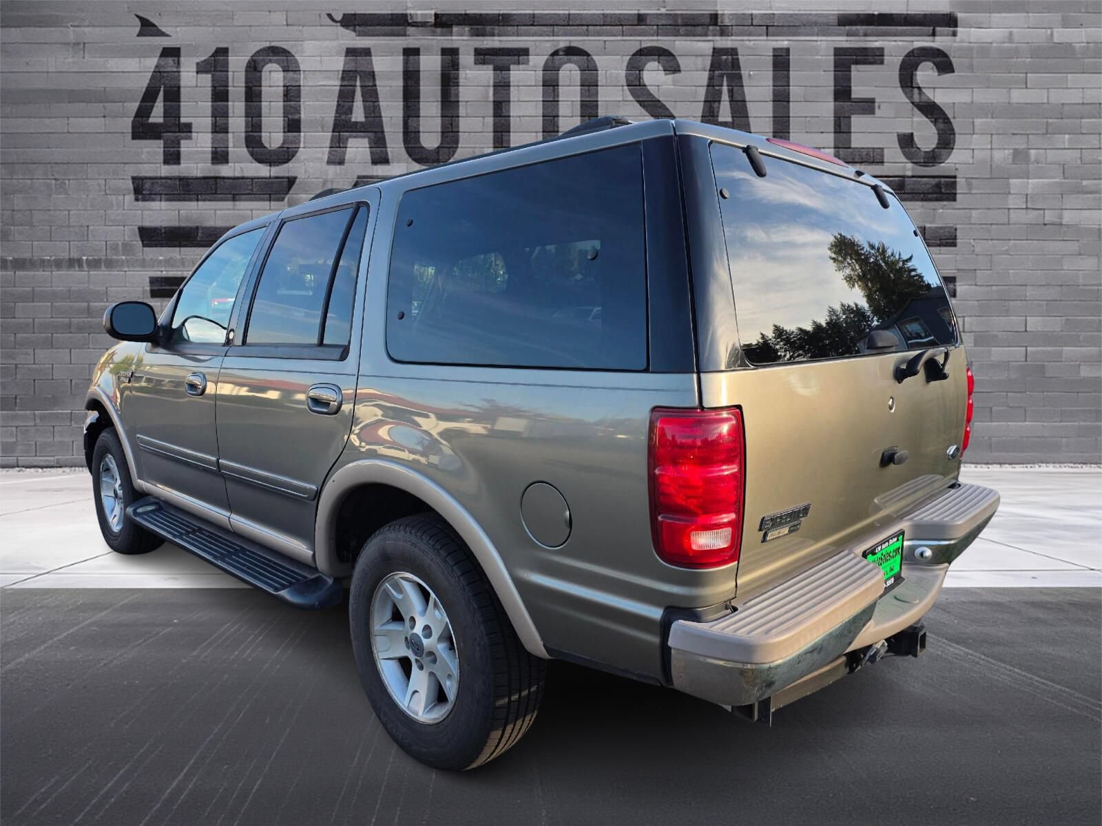 Used 1999 Ford Expedition Eddie Bauer AWD/4WD image 8