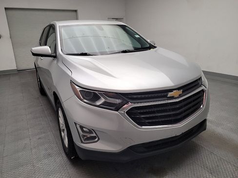 Used 2018 Chevrolet Equinox LT FWD image 14