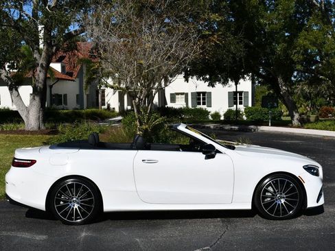 Used 2023 Mercedes-Benz E 450 Cabriolet image 44