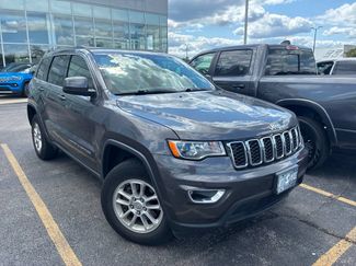 Used 2018 Jeep Grand Cherokee Laredo AWD/4WD video 2