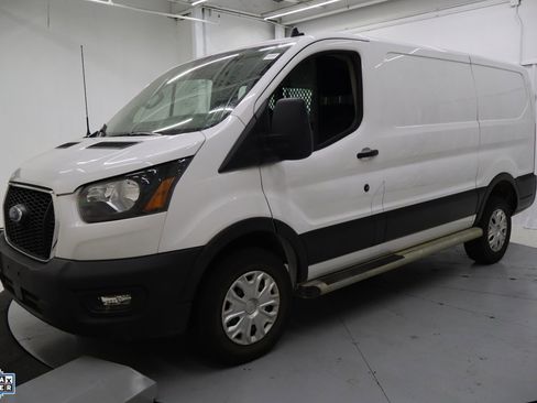 Used 2024 Ford Transit 250 Low Roof w/ Exterior Upgrade Package image 9