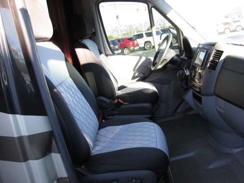 Used 2013 Mercedes-Benz Sprinter 3500 image 15