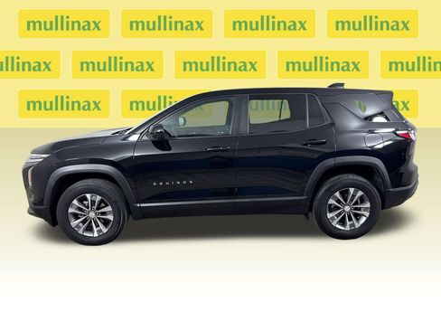 Used 2025 Chevrolet Equinox LT w/ Safety and Technology Package FWD image 9