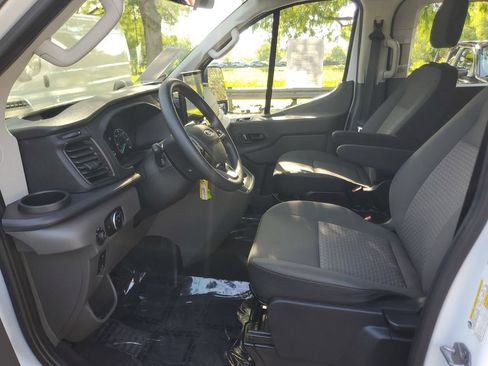 Used 2024 Ford Transit 350 XLT RWD image 17