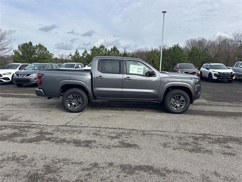 New 2026 Nissan Frontier SV w/ SV Convenience Package image 3