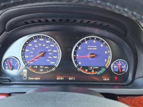 Used 2011 BMW ALPINA B7 w/ Driver Assistance Pkg image 46