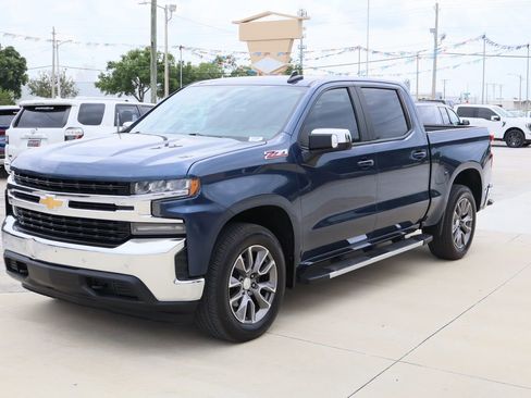 Used 2019 Chevrolet Silverado 1500 LT w/ All-Star Edition AWD/4WD image 5
