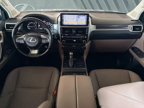 Certified 2023 Lexus GX 460 Premium AWD/4WD image 13