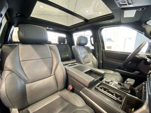 Used 2025 Toyota Tundra Platinum image 27