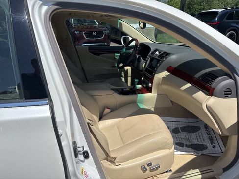 Used 2011 Lexus LS 460 w/ Luxury Value Edition RWD image 94