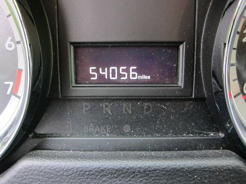 Used 2019 Dodge Grand Caravan SE FWD image 11