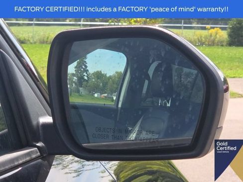 Used 2023 Ford Explorer XLT w/ Equipment Group 202A AWD/4WD image 8